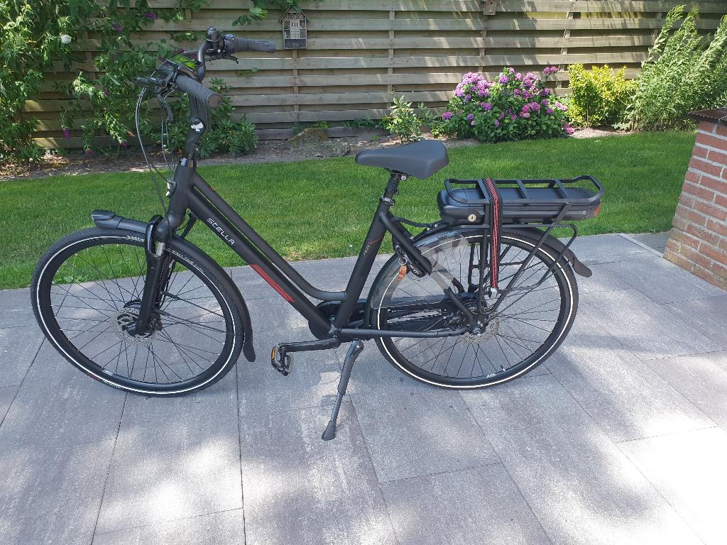 Stella Vicenza Dames zwart, Fietsen en Brommers, Elektrische fietsen, Zo goed als nieuw, 51 tot 55 cm, 50 km per accu of meer