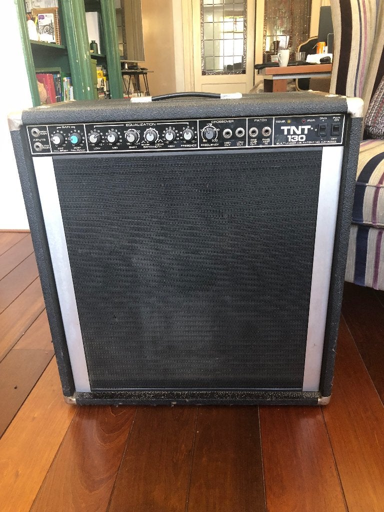 Peavey TNT 130 Bas combo, Muziek en Instrumenten, Ophalen, Gebruikt, Basgitaar, 100 watt of meer
