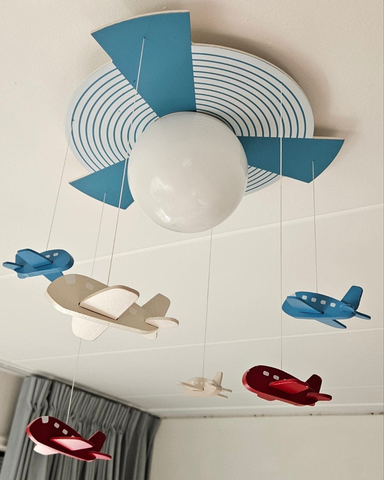 Vliegtuig plafondlamp voor kinderkamer, Hout, Kinderkamer, Speels, Vliegtuigthema, Gebruikt, E27 (groot)