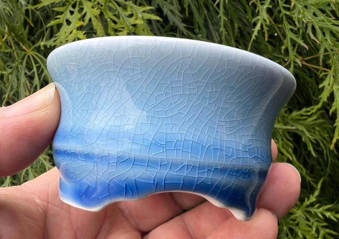 Bonsai pot rond handgemaakt blauw geglazuurd gemerkt 8x4,2, Rond, Nieuw, Ophalen of Verzenden, Aardewerk