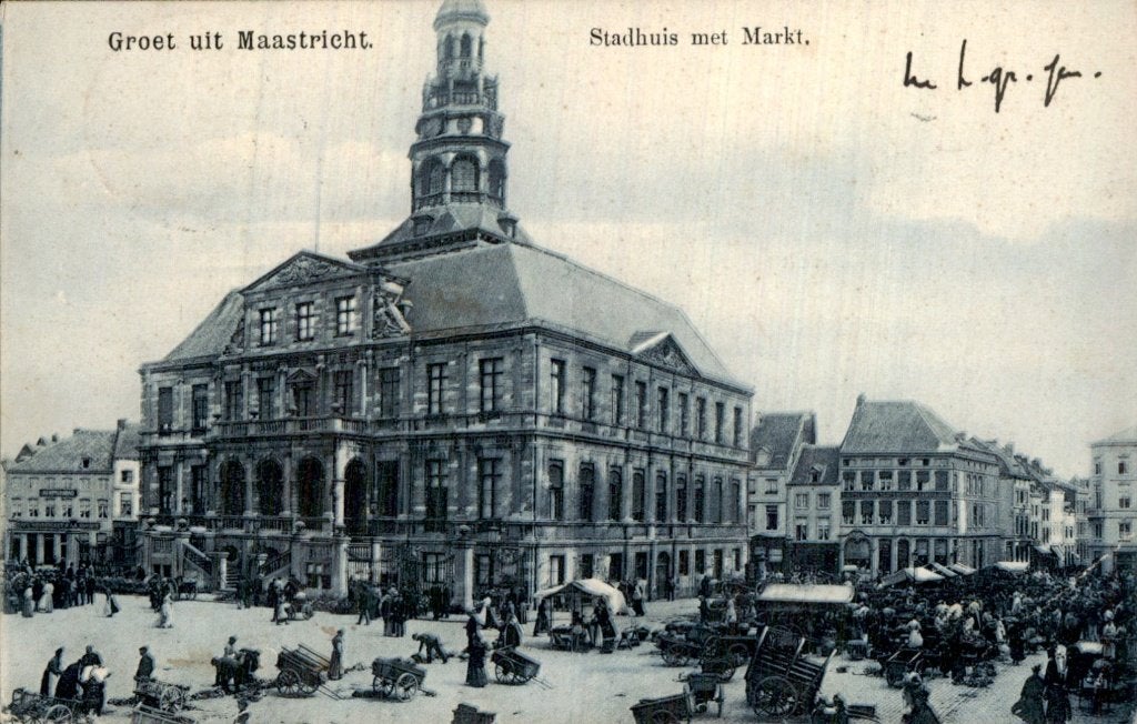 Maastricht - Stadhuis - Markt, Ophalen of Verzenden, Voor 1920, Gelopen, Limburg