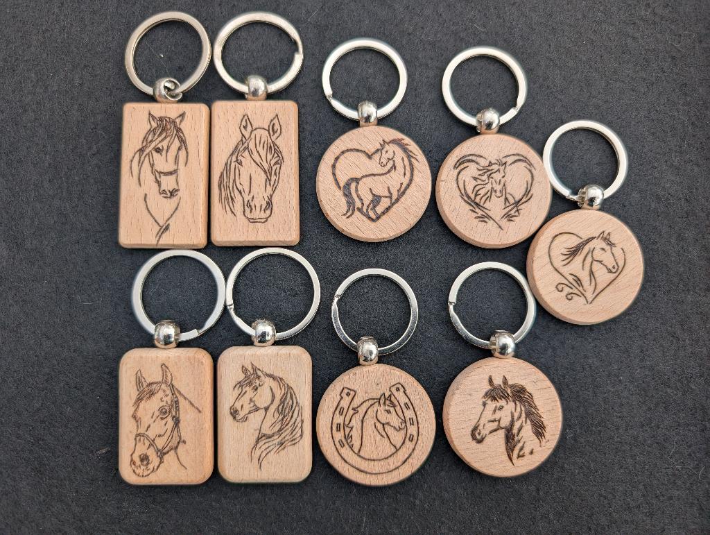 Sleutelhanger paard, handgemaakt (pyrografie), Ophalen of Verzenden, Nieuw