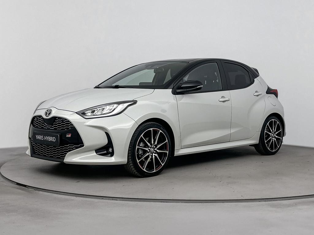 Toyota Yaris 1.5 Hybrid GR Sport (bj 2023, automaat), Auto's, Toyota, 12 maanden, 450 kg, Gebruikt, 23 km/l