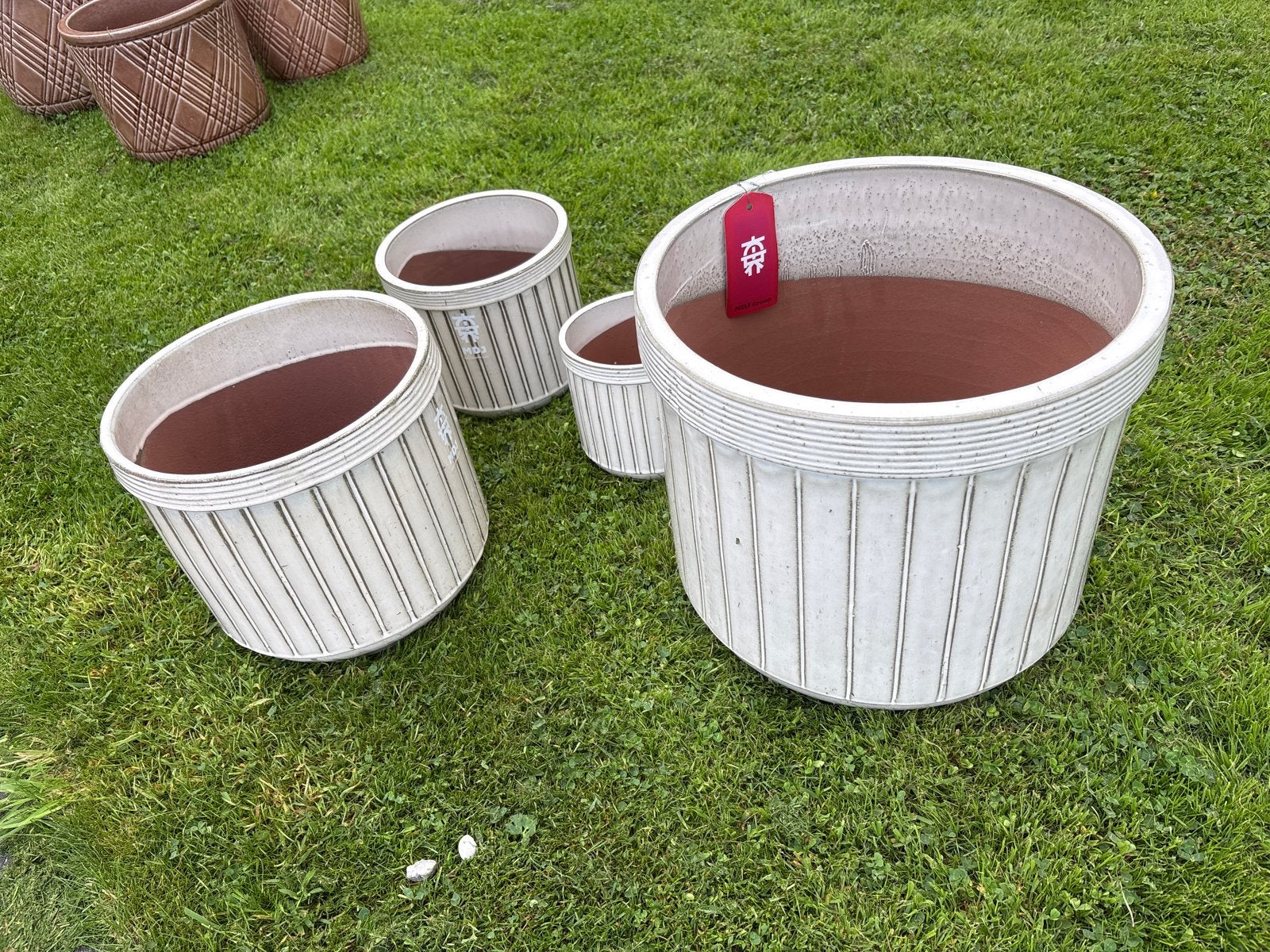 Set van 4 crèmekleurige bloempotten, Tuin en Terras, Bloempotten, Ophalen, 40 cm of meer, Rond, Nieuw
