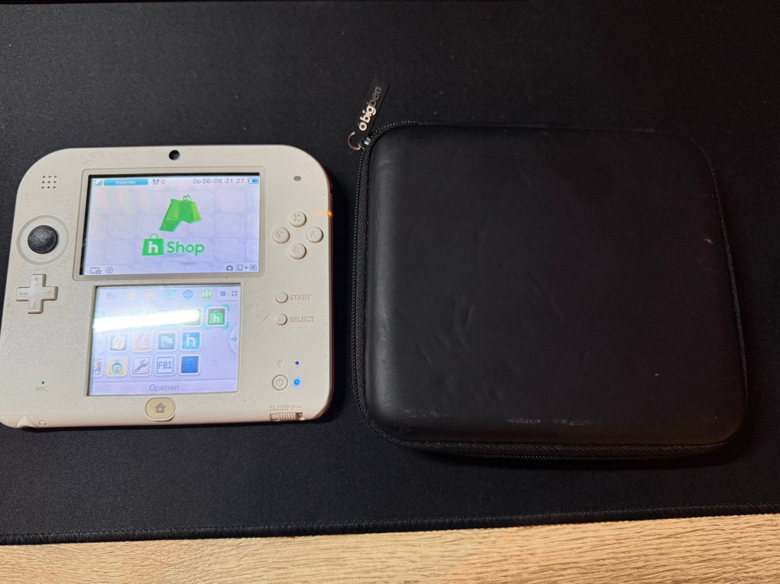 Nintendo 2DS met hShop, Spelcomputers en Games, Spelcomputers | Nintendo 2DS en 3DS, Gebruikt, Wit, 2DS, Ophalen of Verzenden