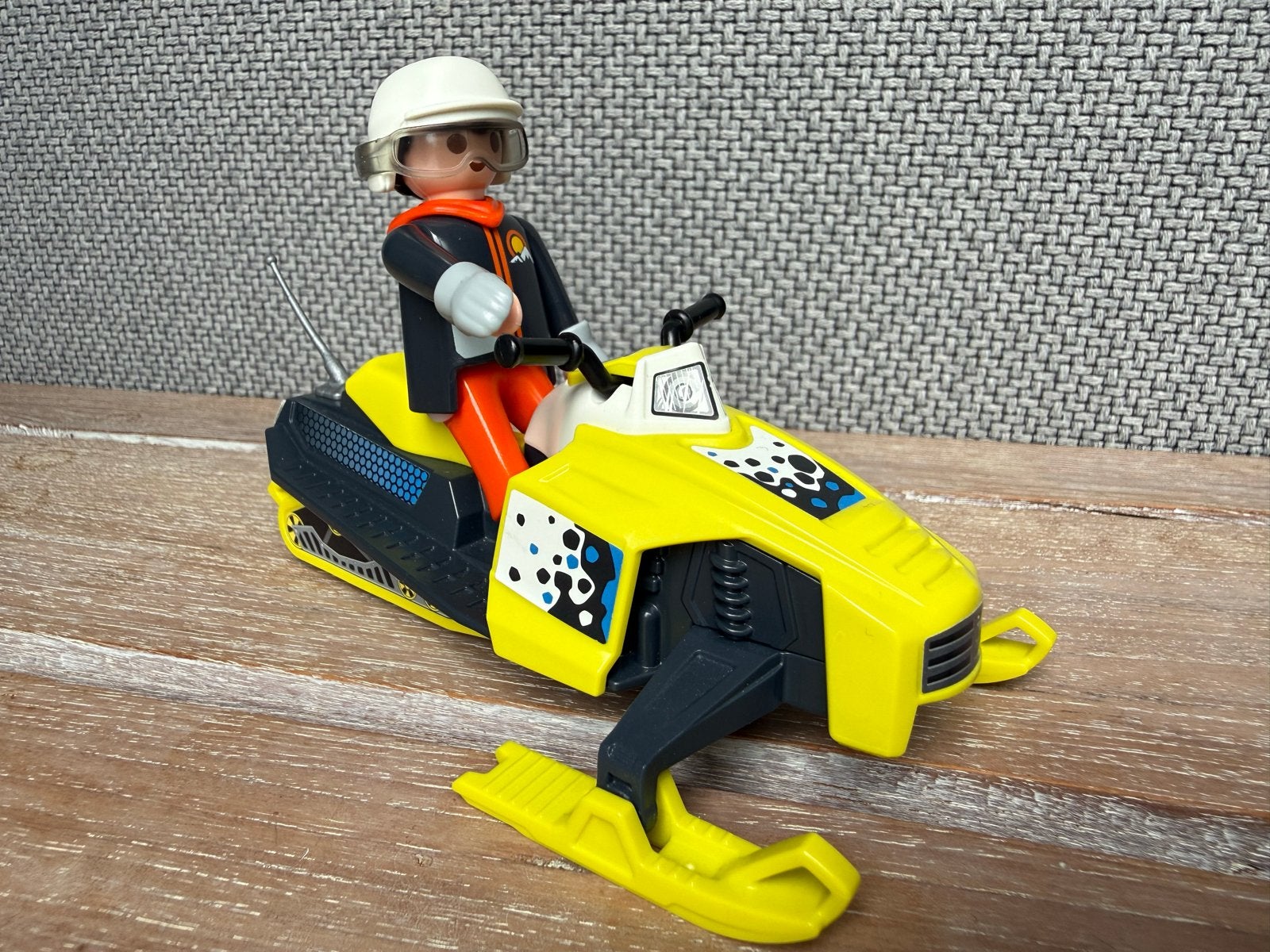 Playmobil Sneeuwscooter 9285 - Complete Set, Complete set, Voertuig, Zo goed als nieuw, Family fun