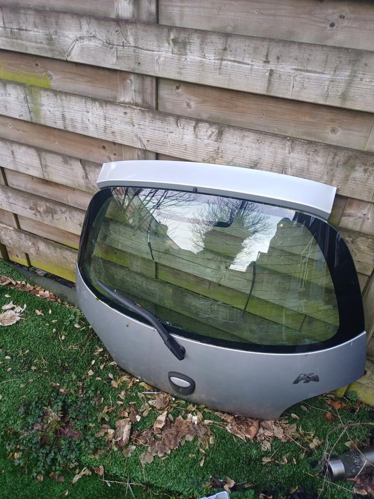 Ford Ka Achterklep Zilver Metallic 2007, Gebruikt, Achterklep, Ophalen of Verzenden, Ford