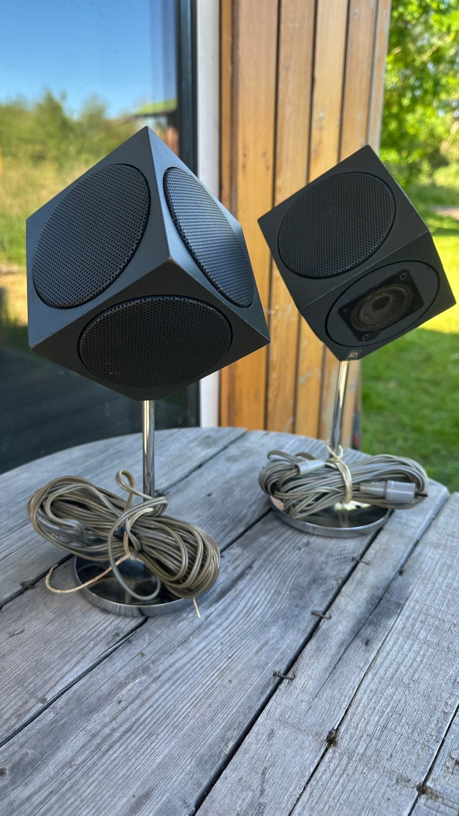 Vintage B&O Beovox 2500 Cube Speakers – Matched Pair (1967), Audio, Tv en Foto, Luidsprekers, Overige merken, Denemarken, Ophalen of Verzenden