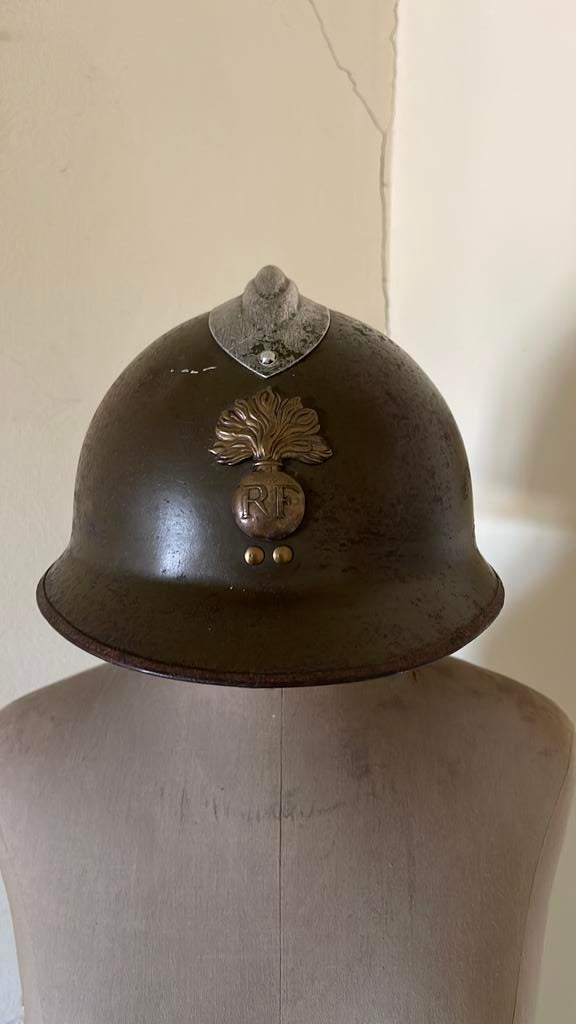 Franse Adrian M26 helm, Ophalen of Verzenden, Landmacht, Overige gebieden, Helm of Baret