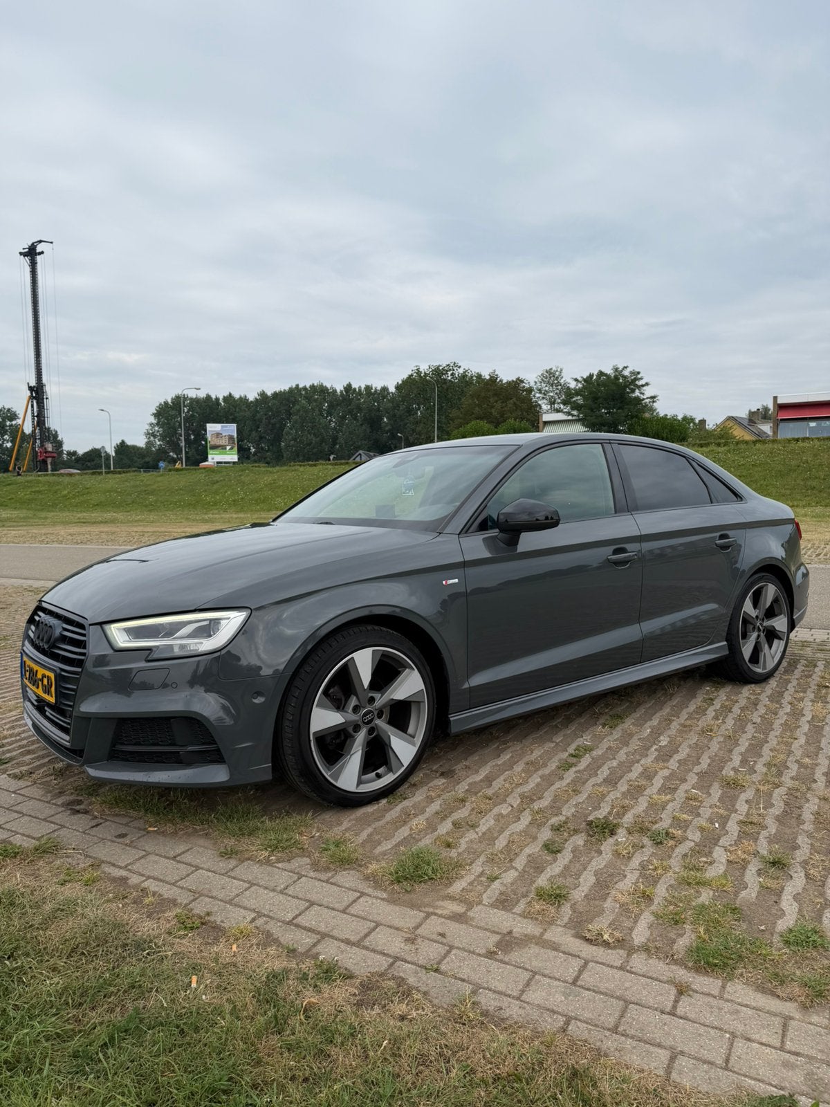 Audi A3 1.5 Tfsi CoD Ultra 150pk S Tronic 2017 Grijs, Auto's, Audi, Particulier, A3, ABS, Achteruitrijcamera, Adaptieve lichten