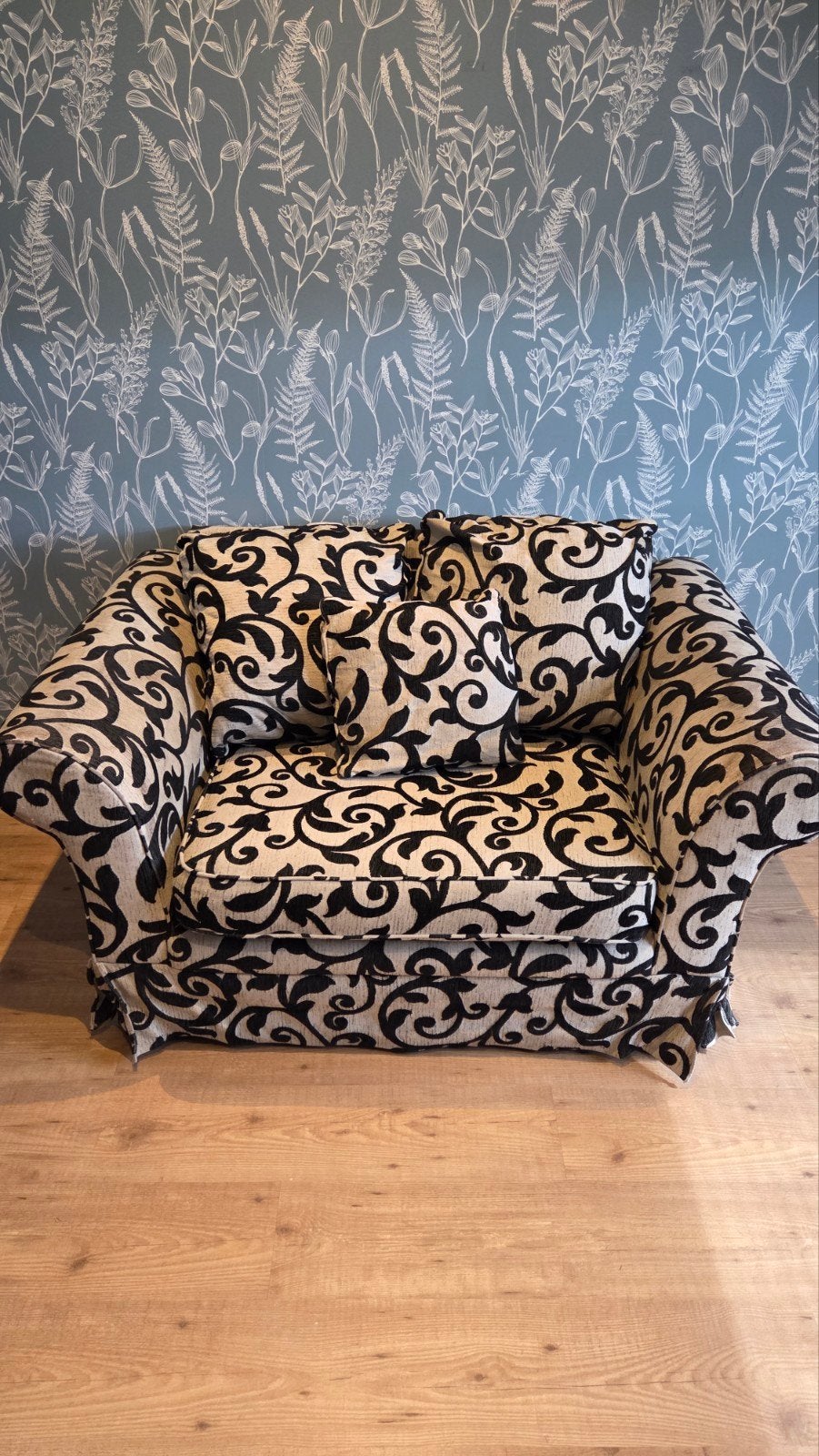 Comfortabele Loveseat met Barok Patroon, Ophalen, Gebruikt, Tweepersoons, 75 tot 100 cm