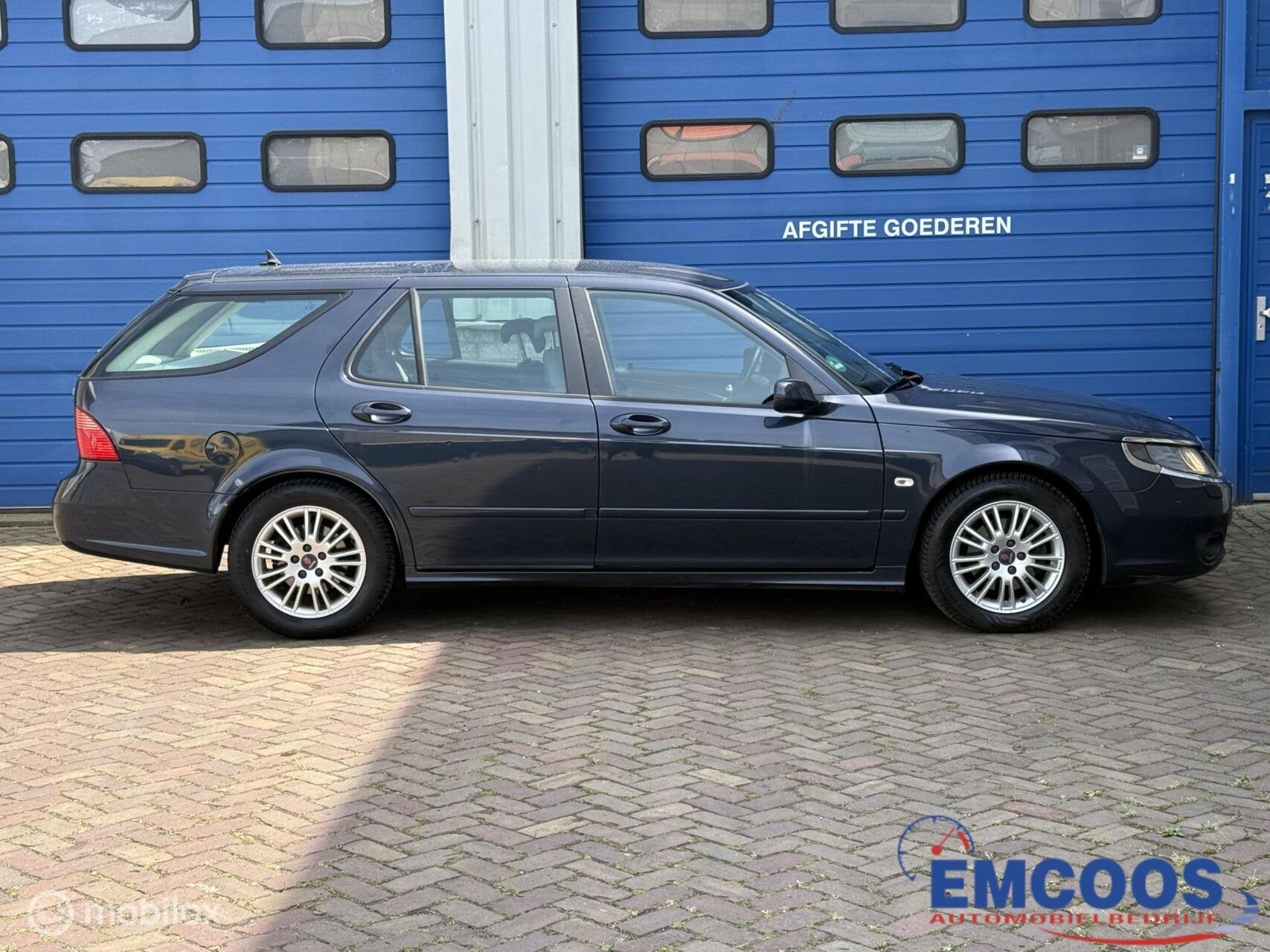 Saab 9-5 Estate 2.0t Vector * Airco * Automaat * Cruise Cont, 4 cilinders, 150 pk, Blauw, 93 €/maand