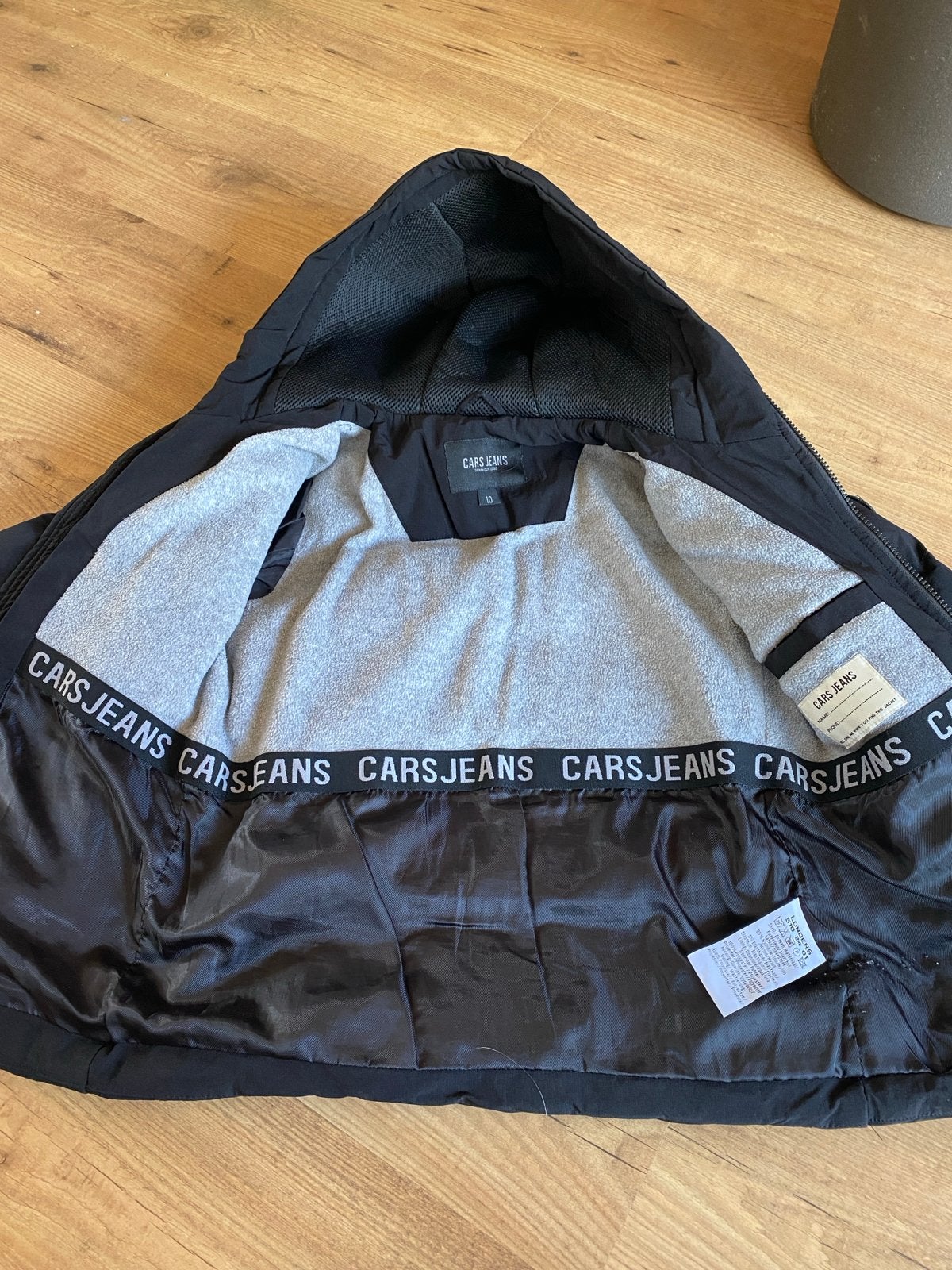 Cars Jeans Zwarte Winterjas Maat 10 (ca. 140), Ophalen, Zo goed als nieuw, Jongen of Meisje, Jas