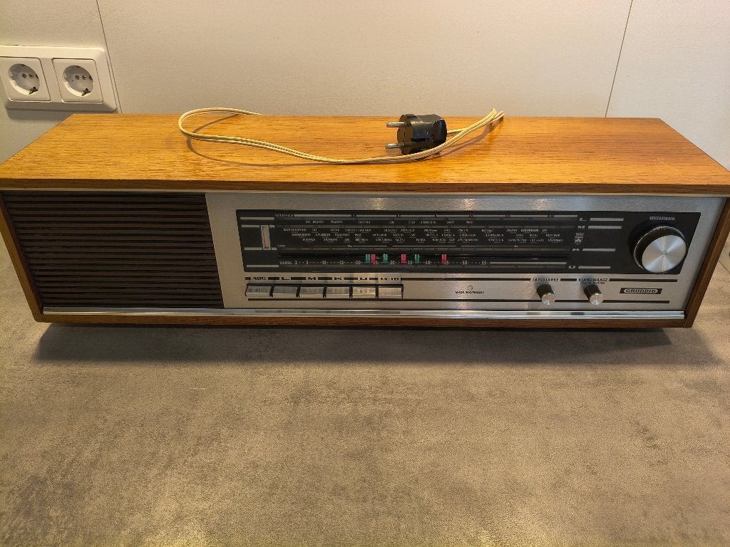 Grundig Radio RF-150, Ophalen, Gebruikt, Radio