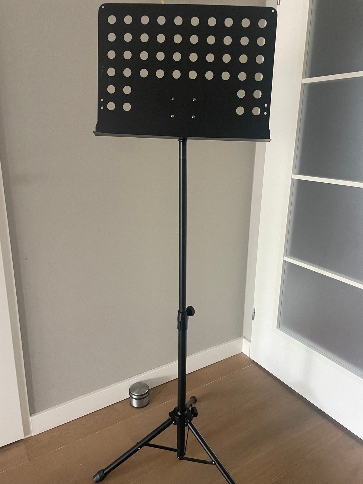 Stevige en makkelijk inklapbare muziekstandaard, Muziek en Instrumenten, Standaards, Ophalen, Gebruikt, Muziekstandaard, Overige instrumenten
