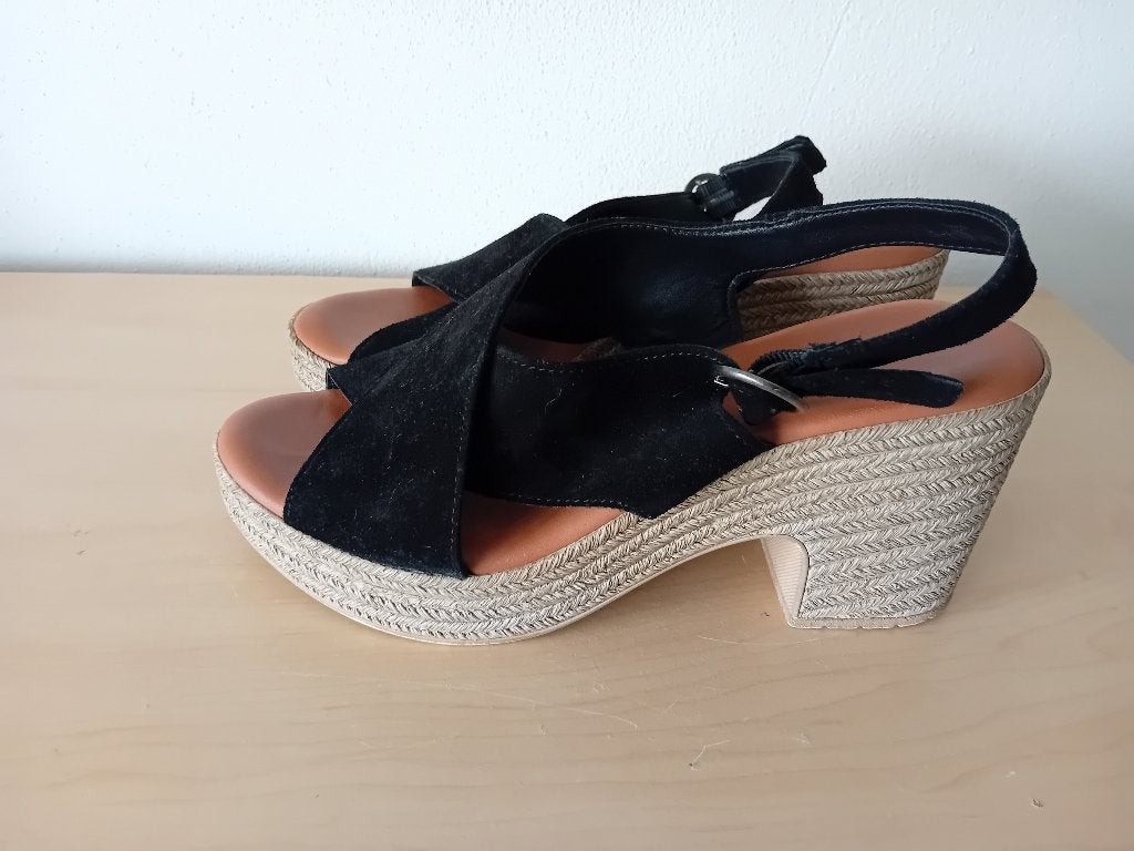 Hoge sandalen Tamaris maat 40 zwart, Tamaris, Zwart, Gedragen, Sandalen of Muiltjes