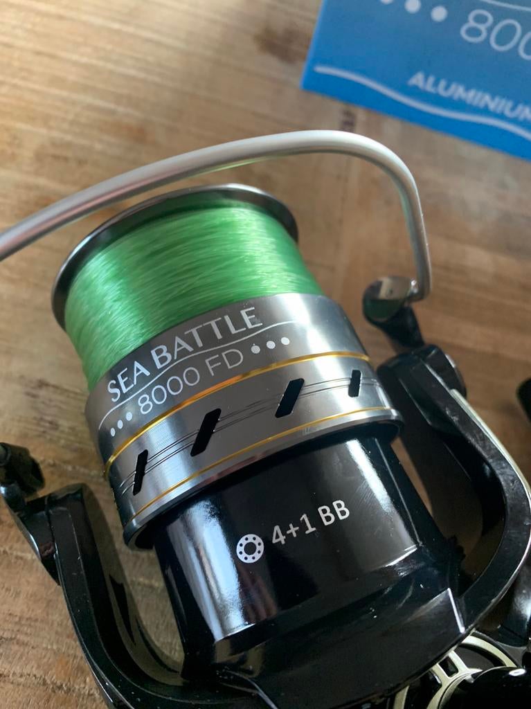 2x nieuwe Arca Sea Battle 8000 zeemolens + lijn, 5 lagers, Watersport en Boten, Hengelsport | Zeevissen, Ophalen of Verzenden