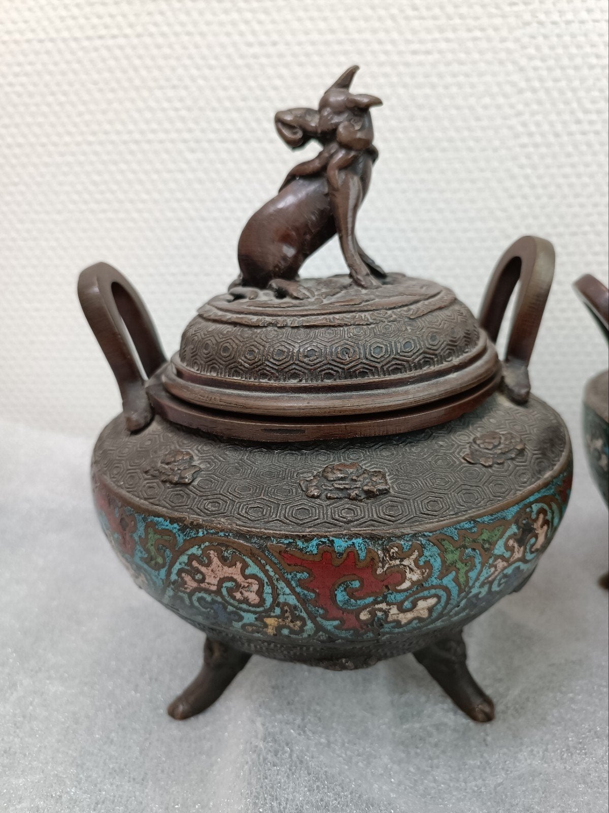 Antieke Bronzen Wierookbrander met Hond, Ophalen of Verzenden