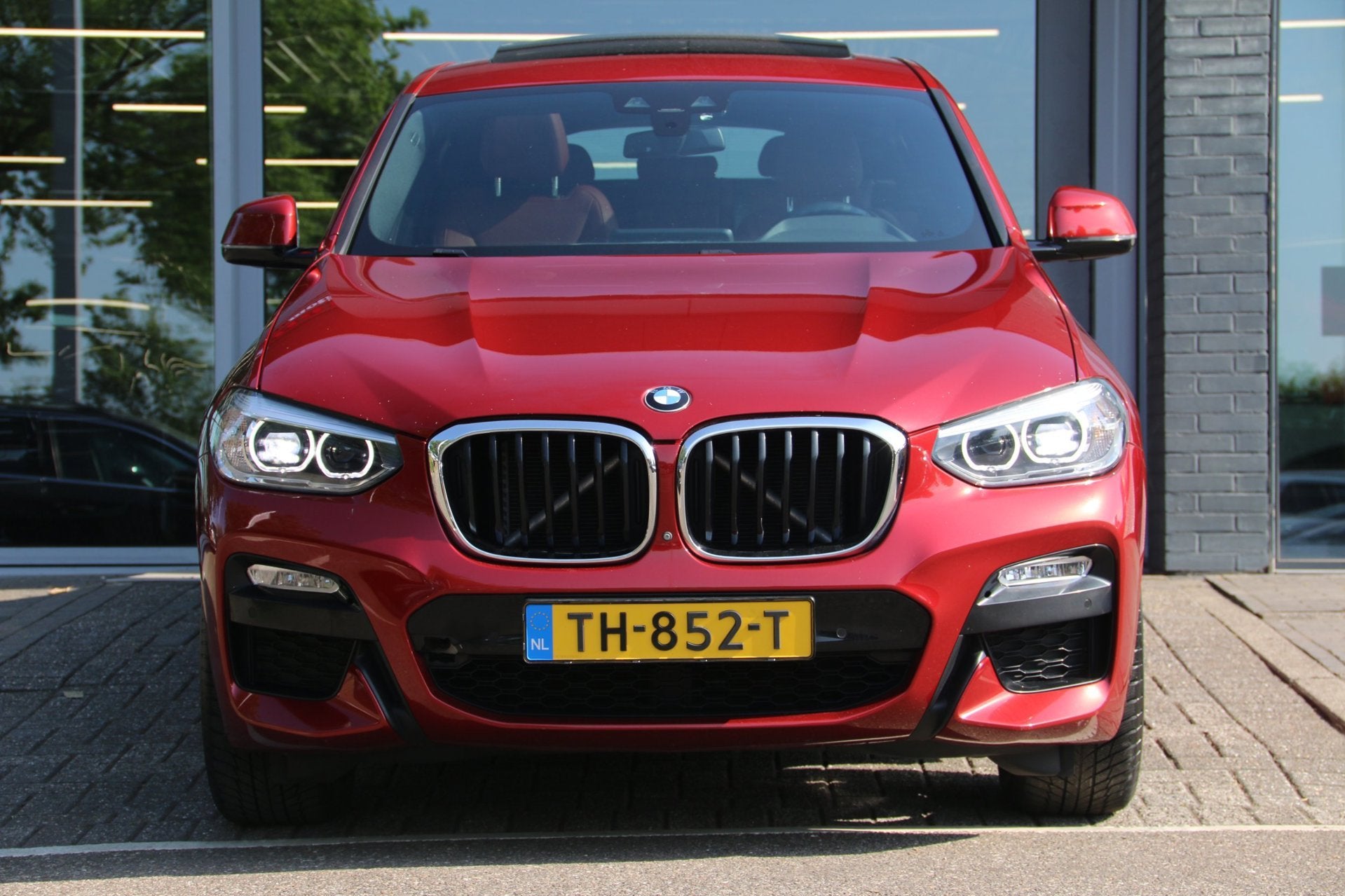 BMW X4 XDrive20i High Executive M-PAKKET PANO-DAK, Automaat, Gebruikt, Euro 6, 4 cilinders