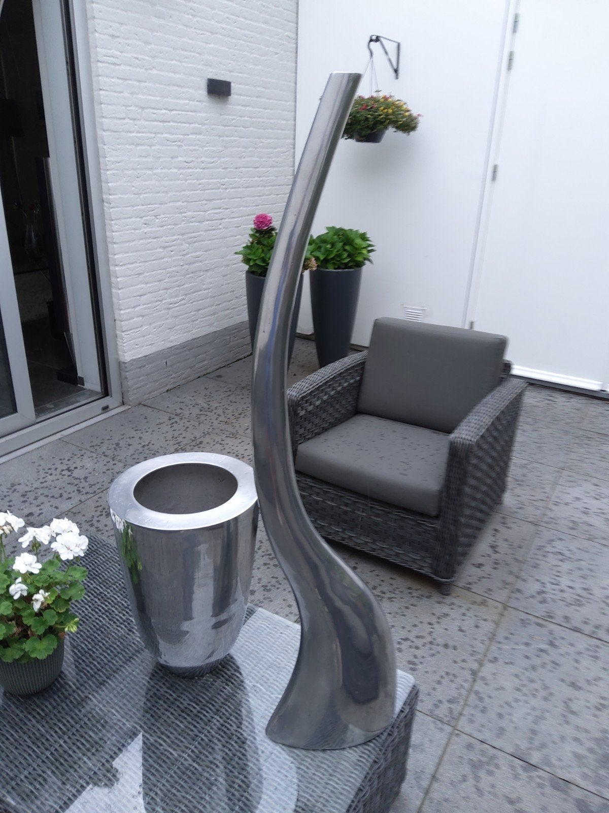 Moderne aluminium vaas en plantenbak set, Ophalen, Zo goed als nieuw, Zilver, Metaal