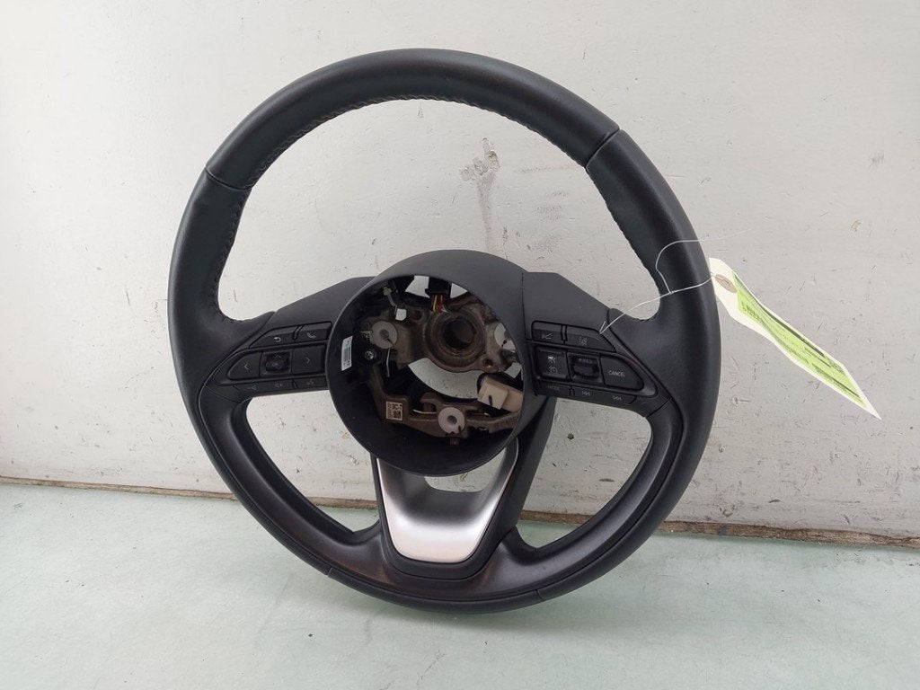 Stuur Toyota Yaris Cross (PB1/PJ1) (2020-09/..) 45100K0190, Gebruikt, Kundenbetreuung@toyota.de, Toyota-Allee 2, Köln 50858, , Duitsland