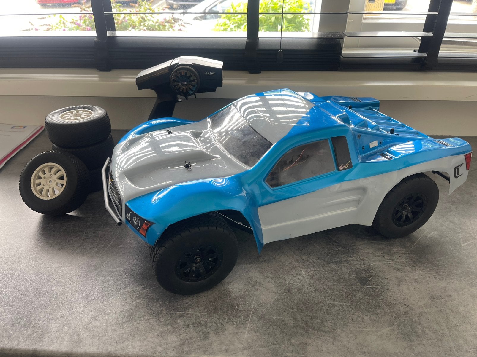 Serpent Spyder SCT SRX2 RM, Elektro, Auto offroad, Ophalen of Verzenden, Zo goed als nieuw