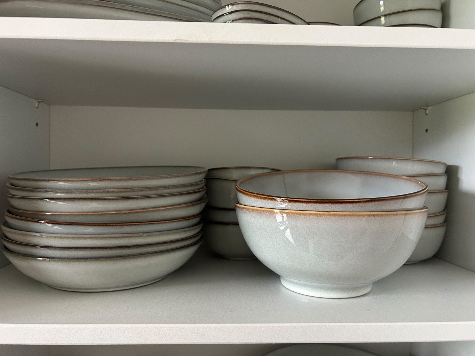 IKEA Gladelig Servies - Grijs (40-delig), Ophalen, Zo goed als nieuw, IKEA, Compleet servies