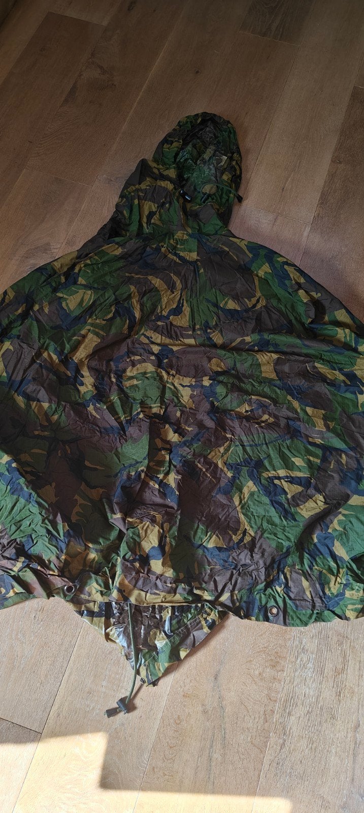 Camouflage Poncho - Waterdicht en Veelzijdig, Onbekend, Meerkleurig, Overige maten, Ophalen of Verzenden