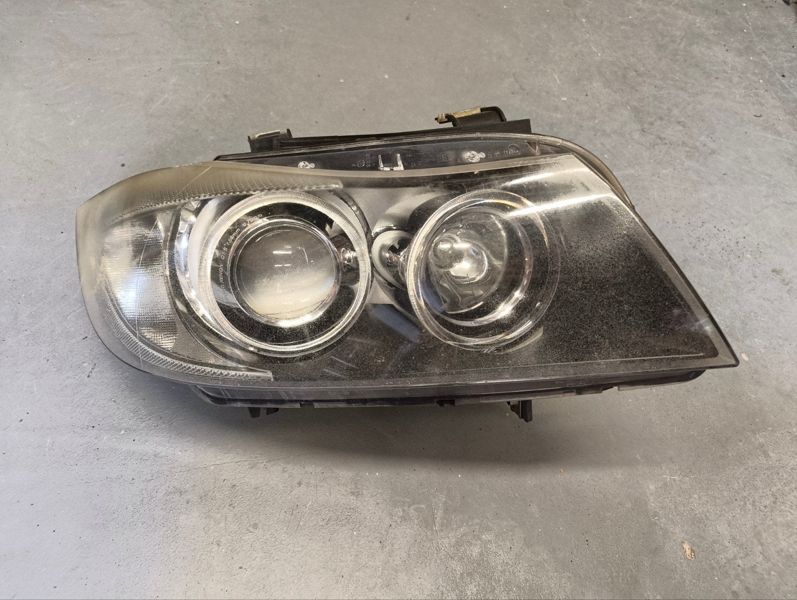 Koplamp rechts Dynamic Xenon BMW E90/E91 pre LCI, Ophalen of Verzenden, BMW