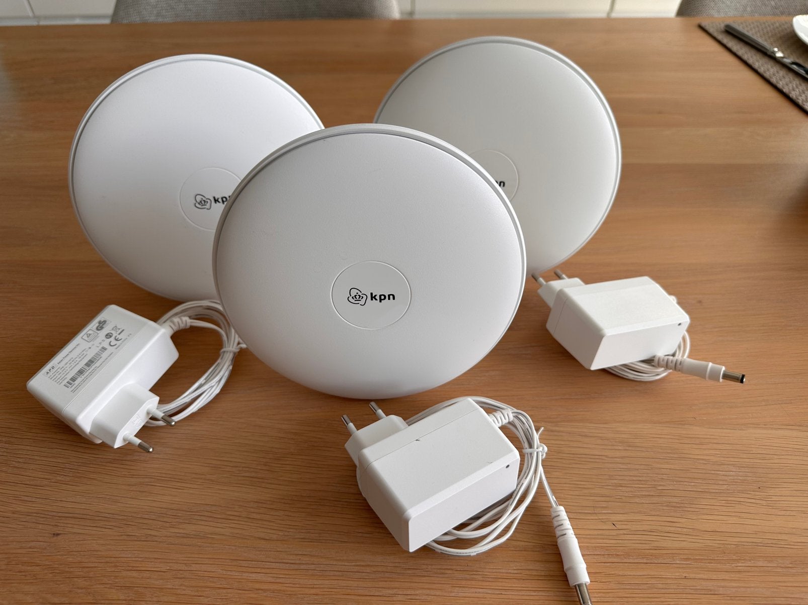 KPN SuperWifi punten (3 stuks), Computers en Software, Routers en Modems, Ophalen of Verzenden, Zo goed als nieuw, Router
