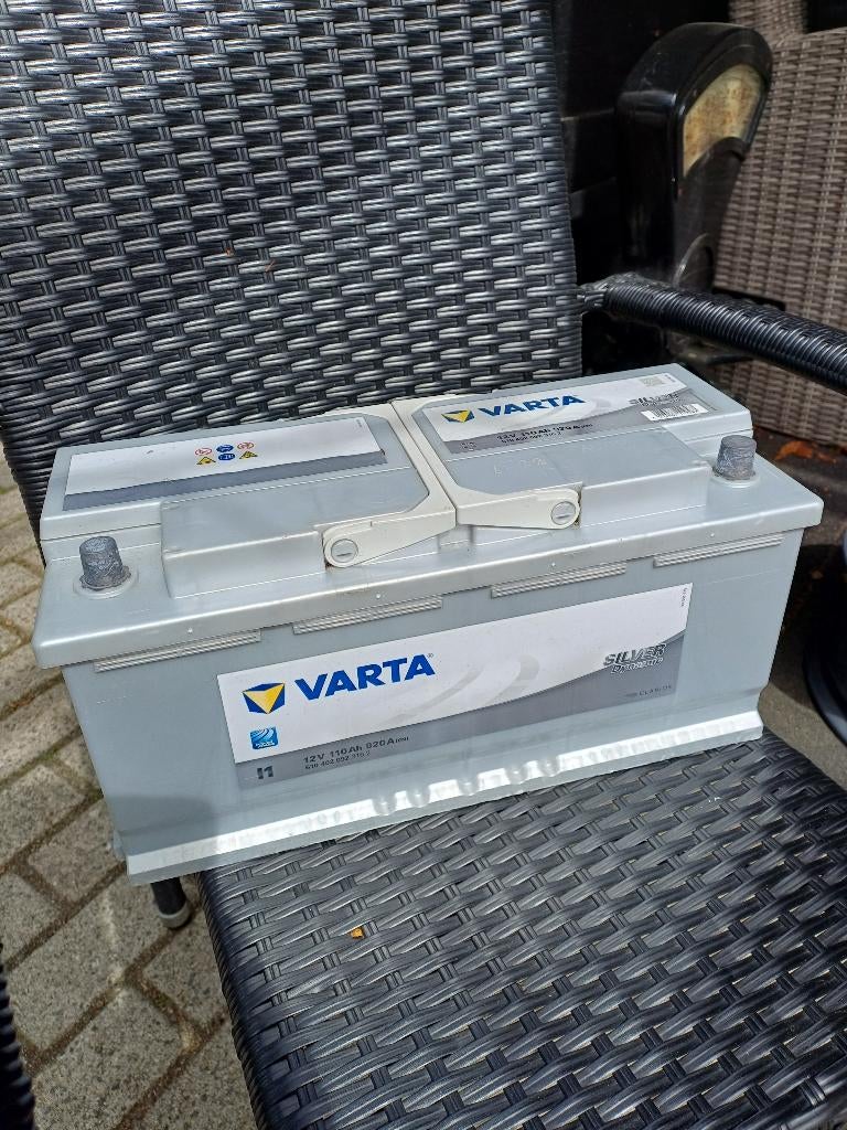 Accu varta silver dynamic 12v 110ah 920a (en), Auto-onderdelen, Accu's en Toebehoren, Ophalen of Verzenden, Gebruikt, Porsche