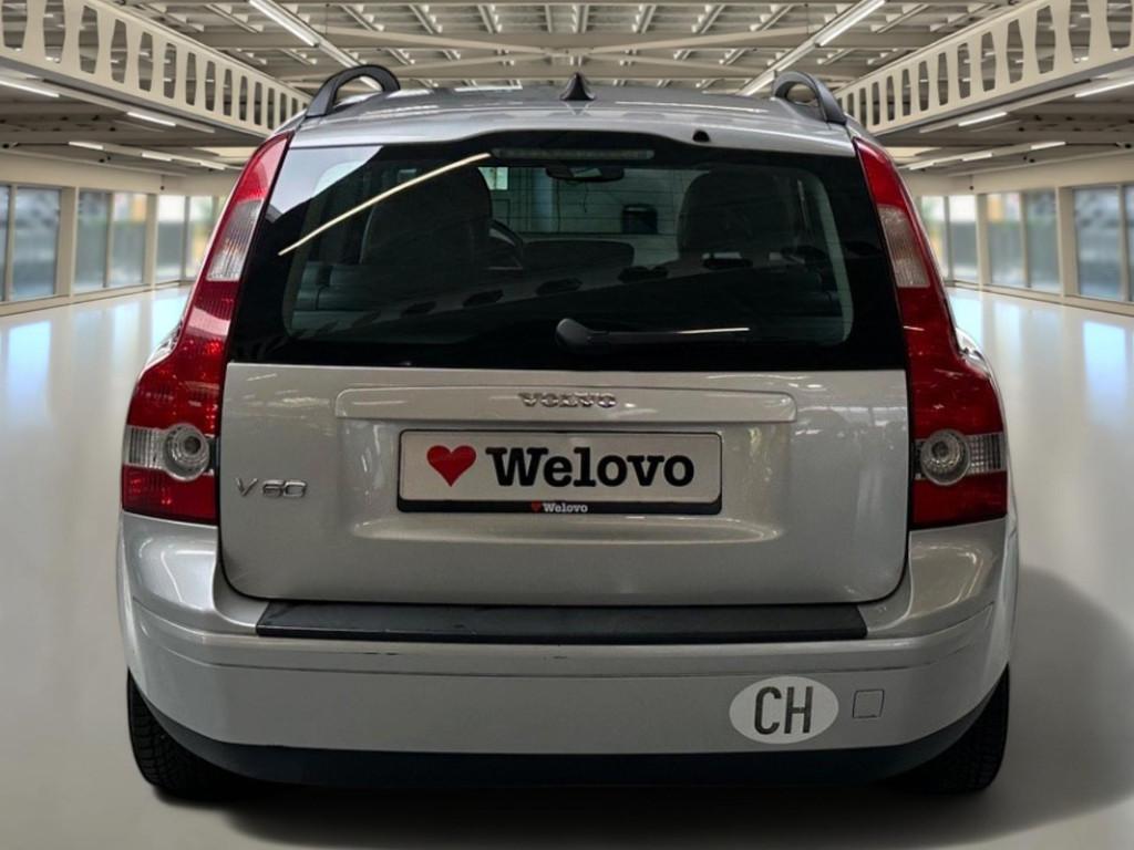 Volvo V50 2.4i Summum Incl. BTW dealer onderhoud, leder, ele, Auto's, Voorwielaandrijving, 1362 kg, Gebruikt, Zwart