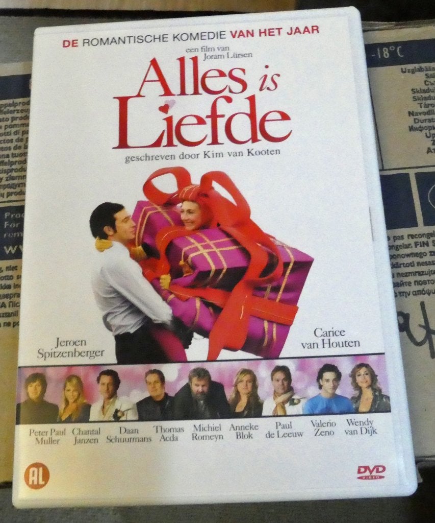 dvd: alles is liefde, Cd's en Dvd's, Dvd's | Komedie, Alle leeftijden, Romantische komedie, Nieuw in verpakking, Ophalen of Verzenden
