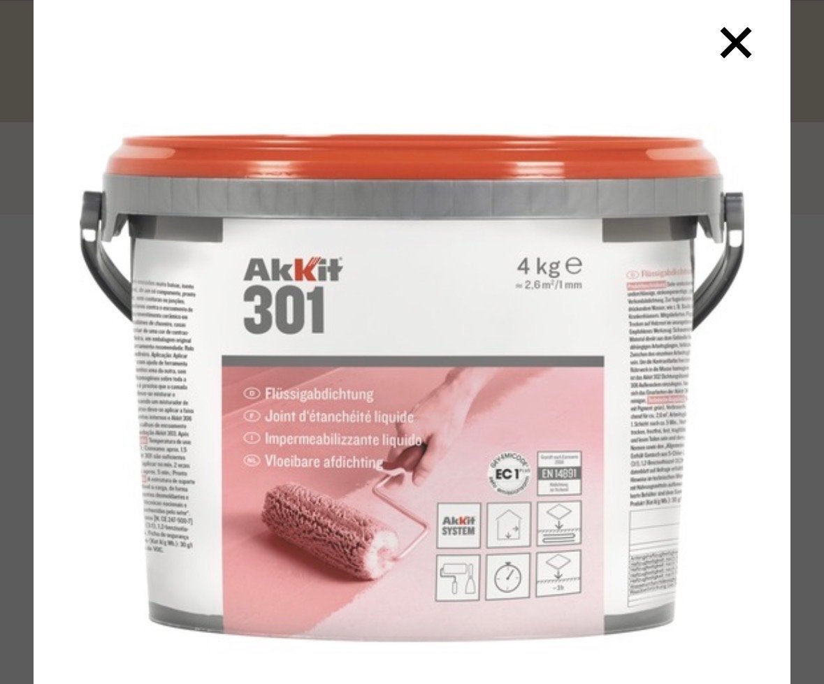 Gratis. AKKIT 301 Vloeibare afdichting groen 4 kg (2 emmers), Doe-het-zelf en Verbouw, Ophalen, Gebruikt, Verf, Minder dan 5 liter