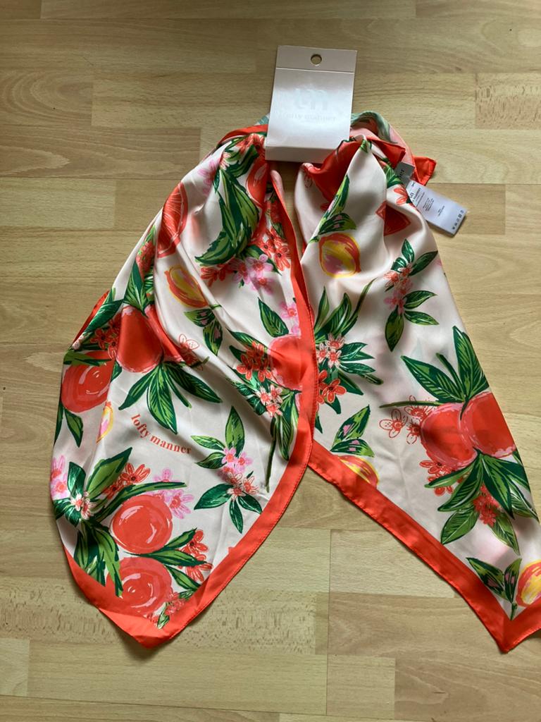 Lofty Manner vrolijk gekleurd sjaaltje nieuw met kaartjes, Kleding | Dames, Mutsen, Sjaals en Handschoenen, Ophalen of Verzenden
