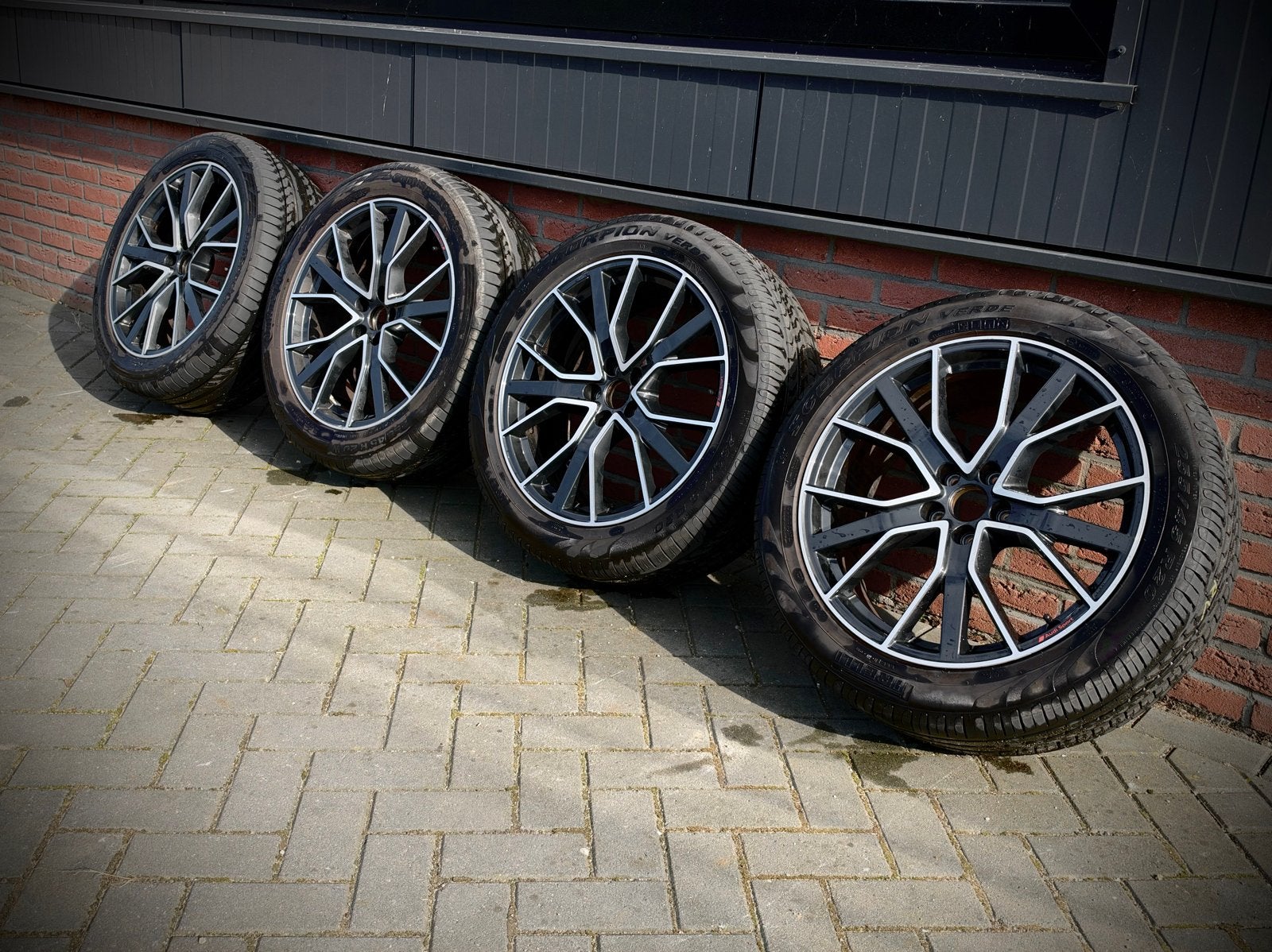 20" Originele Audi Sport SQ5/Q5 Velgenset met Zomerbanden, Auto-onderdelen, Ophalen, Gebruikt, 255 mm, Banden en Velgen