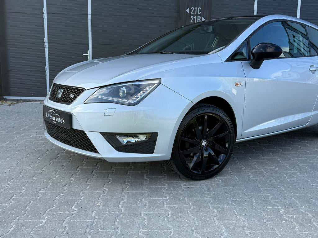Seat Ibiza FR 1.2 TSI 2015 Xenon/Cruise/Stoelverwarming, Voorwielaandrijving, Euro 5, 40 €/maand, Zwart