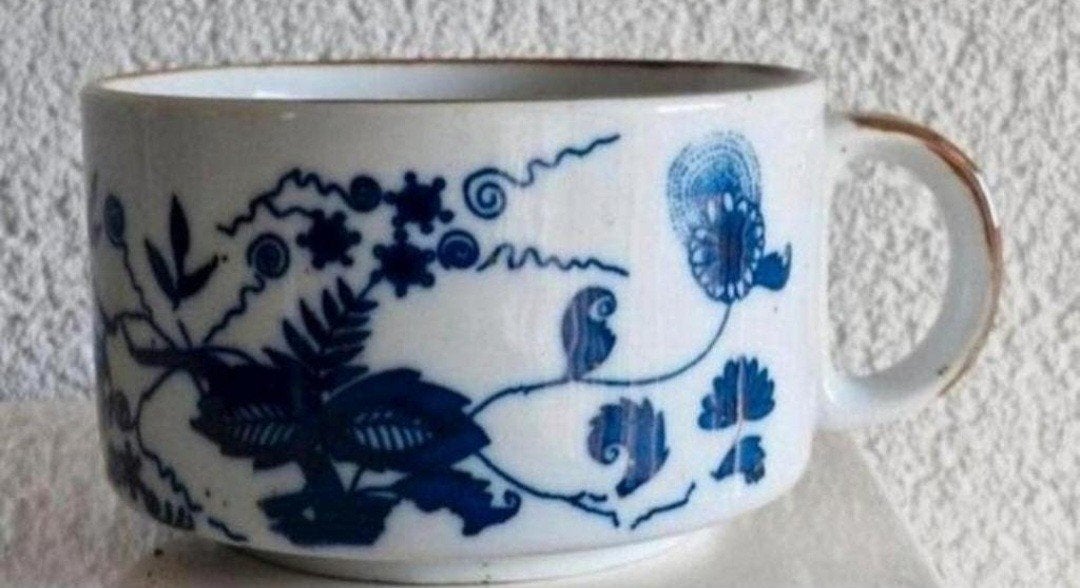 Vintage Soepkom met Blauw Bloemenpatroon, Ophalen of Verzenden