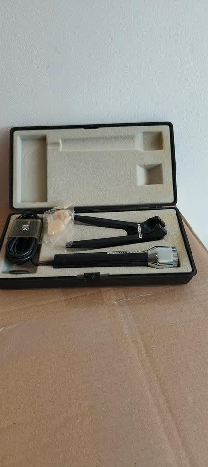 Grundig GDM 313 Microfoon met Koffer, Ophalen of Verzenden, Gebruikt, Zangmicrofoon
