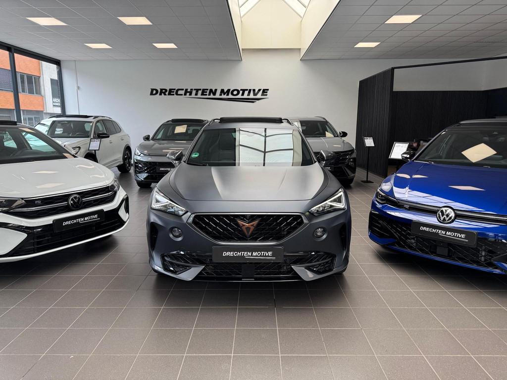 CUPRA Formentor 1.4 e-Hybrid VZ Performance / Leder / Pano /, Stof, Gebruikt, Euro 6, 4 cilinders