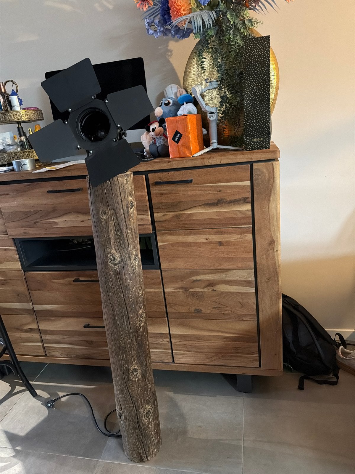 Unieke boomstam lamp - Werkt met Philips Hue of Action app, Ophalen of Verzenden, Gebruikt, Hout, 100 tot 150 cm