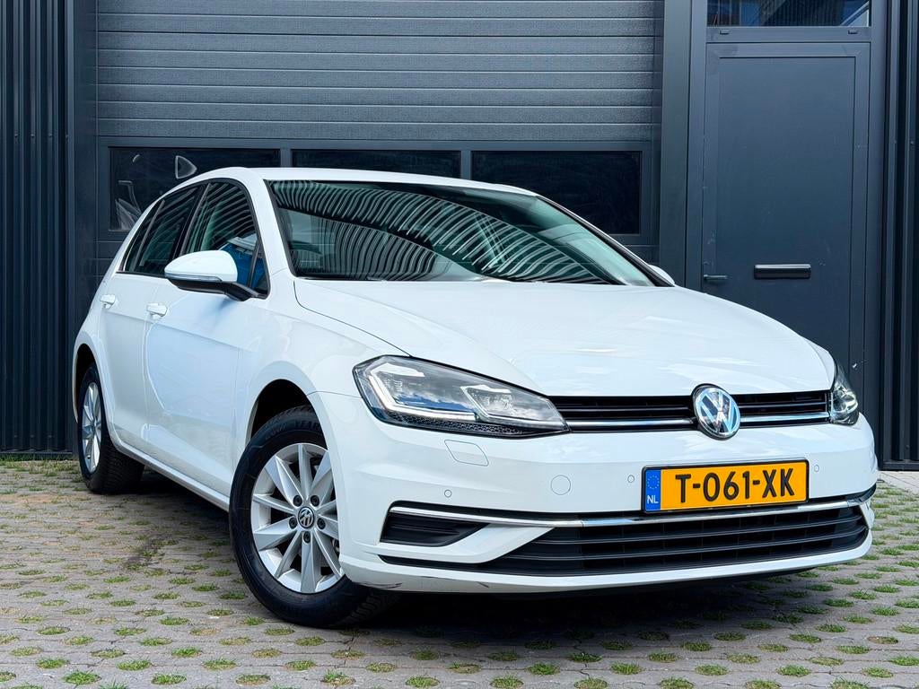 Volkswagen Golf 1.5 TSI Business | Automaat | Virtual | ACC, Auto's, Euro 6, 4 cilinders, Alcantara, Wit