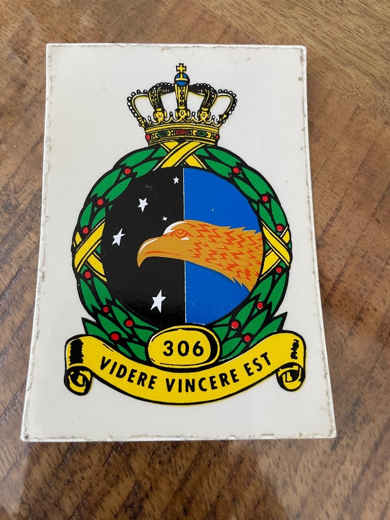 Luchtmacht sticker /stickers Squadron 306, Ophalen of Verzenden, Luchtmacht, Nederland, Embleem of Badge