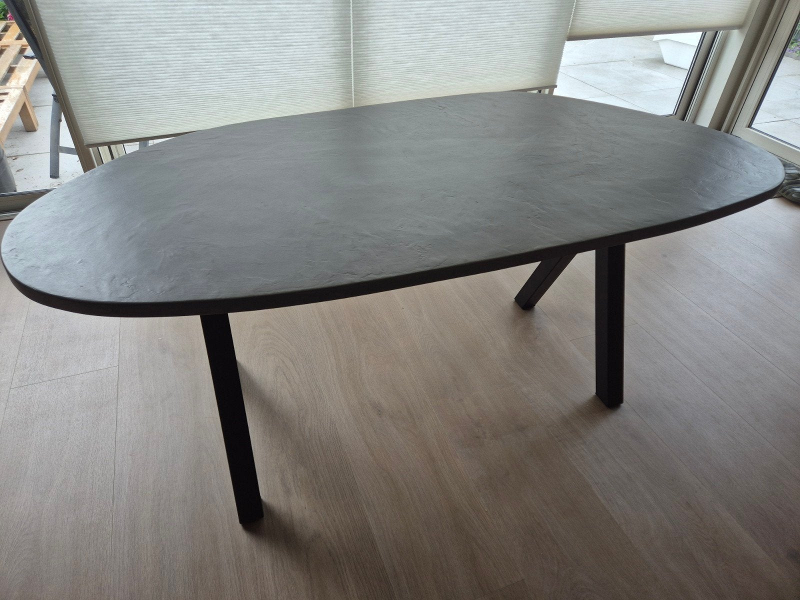 Beton cire tafel met stalen poten, Ophalen, Nieuw, 50 tot 100 cm, Overige vormen
