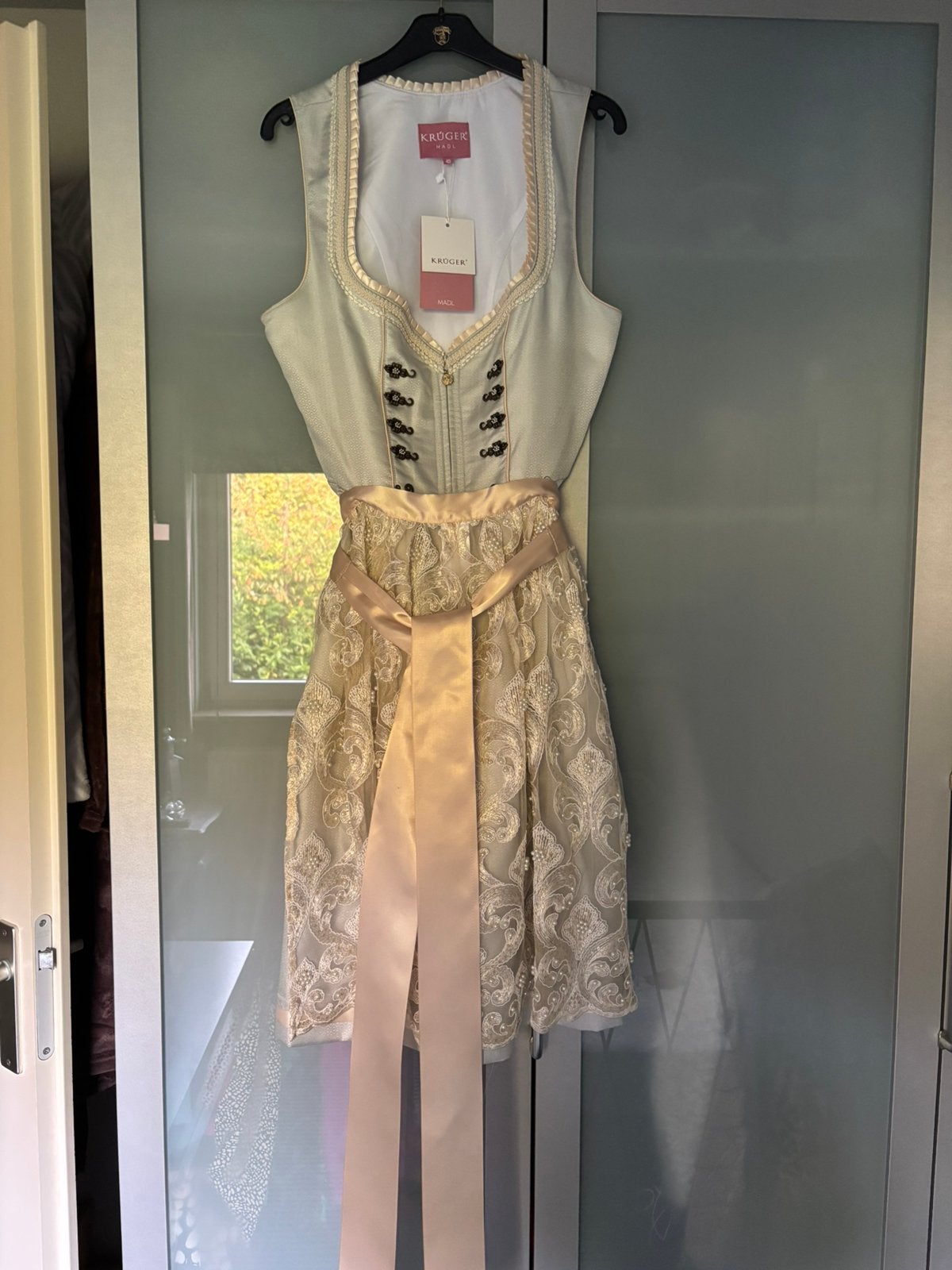 Dirndl krüger maat 40 nieuw, Ophalen of Verzenden, Nieuw, Maat 38/40 (M), Blauw