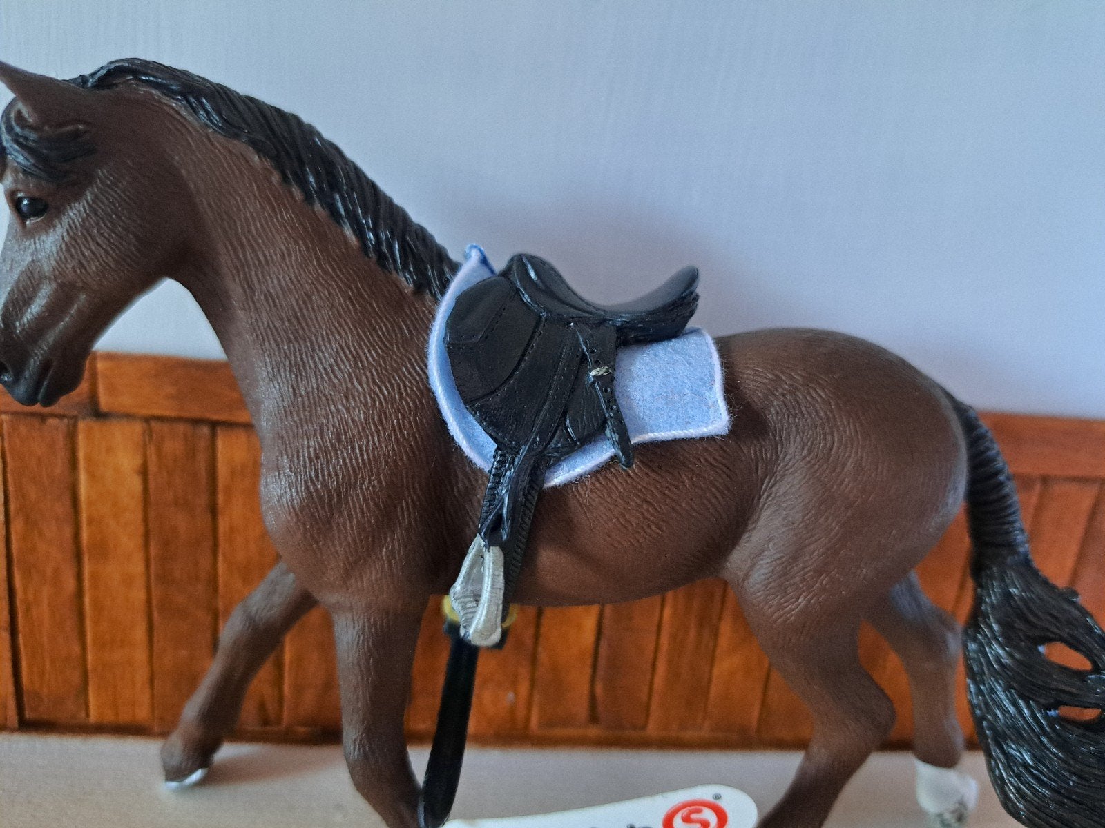 schleich zadel dekje lichtblauw, Ophalen of Verzenden, Zo goed als nieuw, Paard, Beeldje of Figuurtje