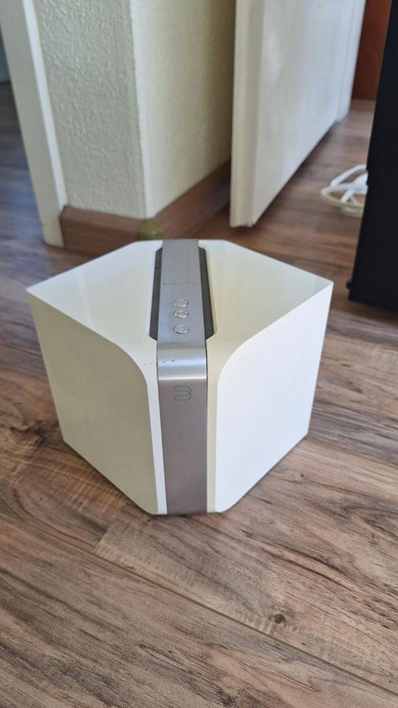 DALI Ikon 6 MK2 vloerstaande luidsprekers en Bluesound N150, Audio, Tv en Foto, Luidsprekers, Gebruikt, 120 watt of meer, Front, Rear of Stereo speakers