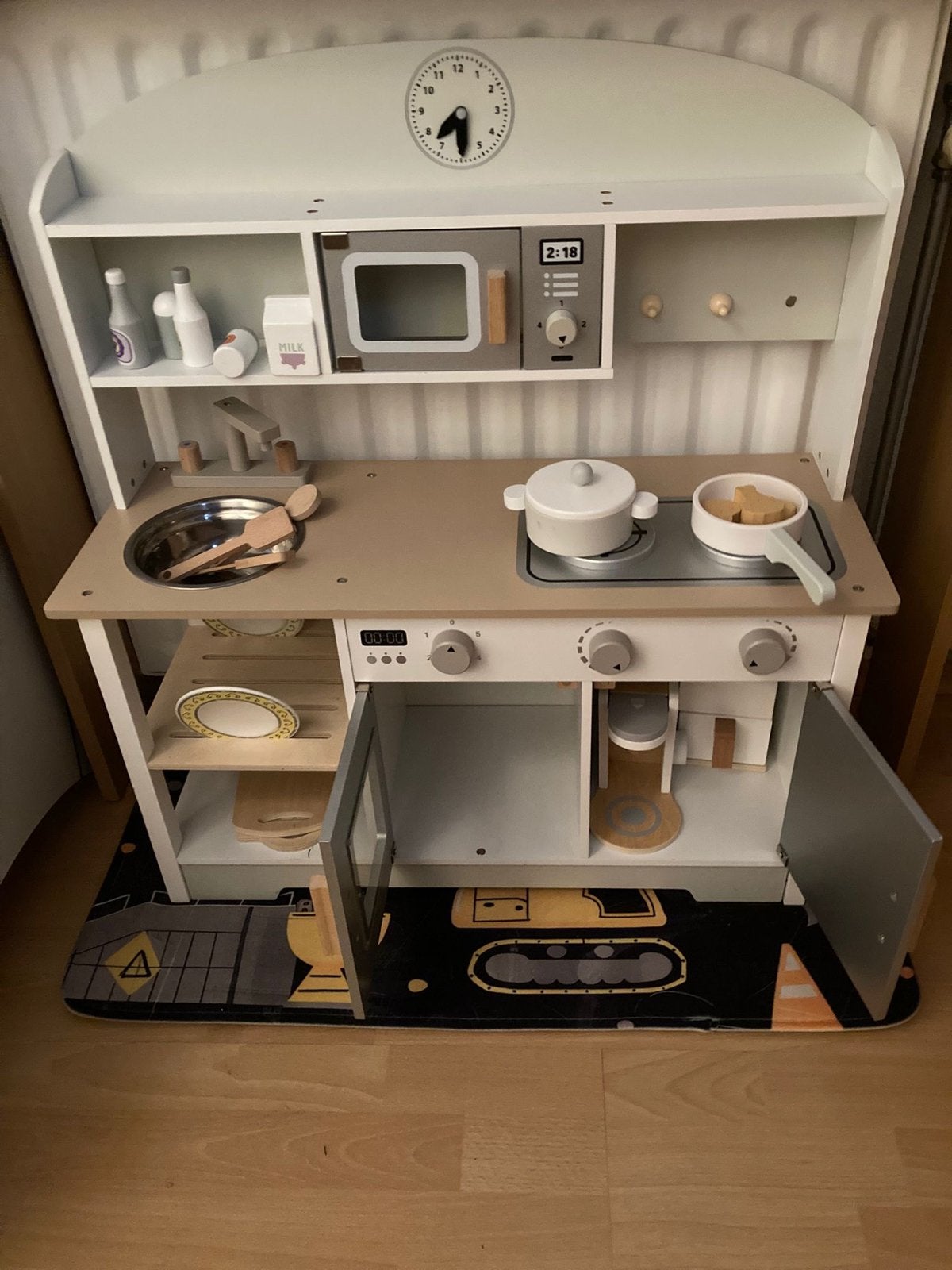 Speelkeuken met veel accessoires - Leuke decembertip!