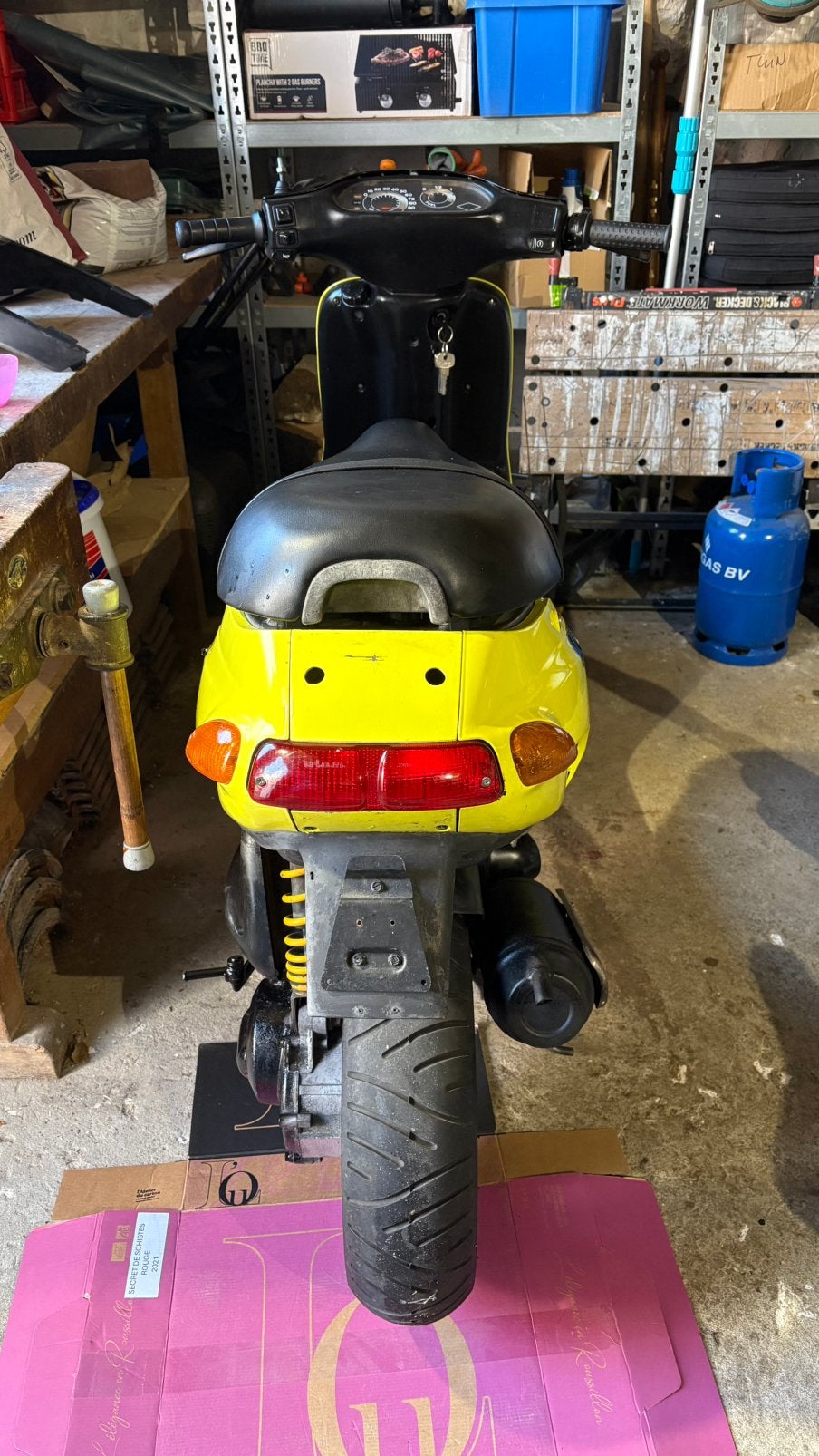 GEZOCHT: piaggio Typhoon frame, Ophalen of Verzenden
