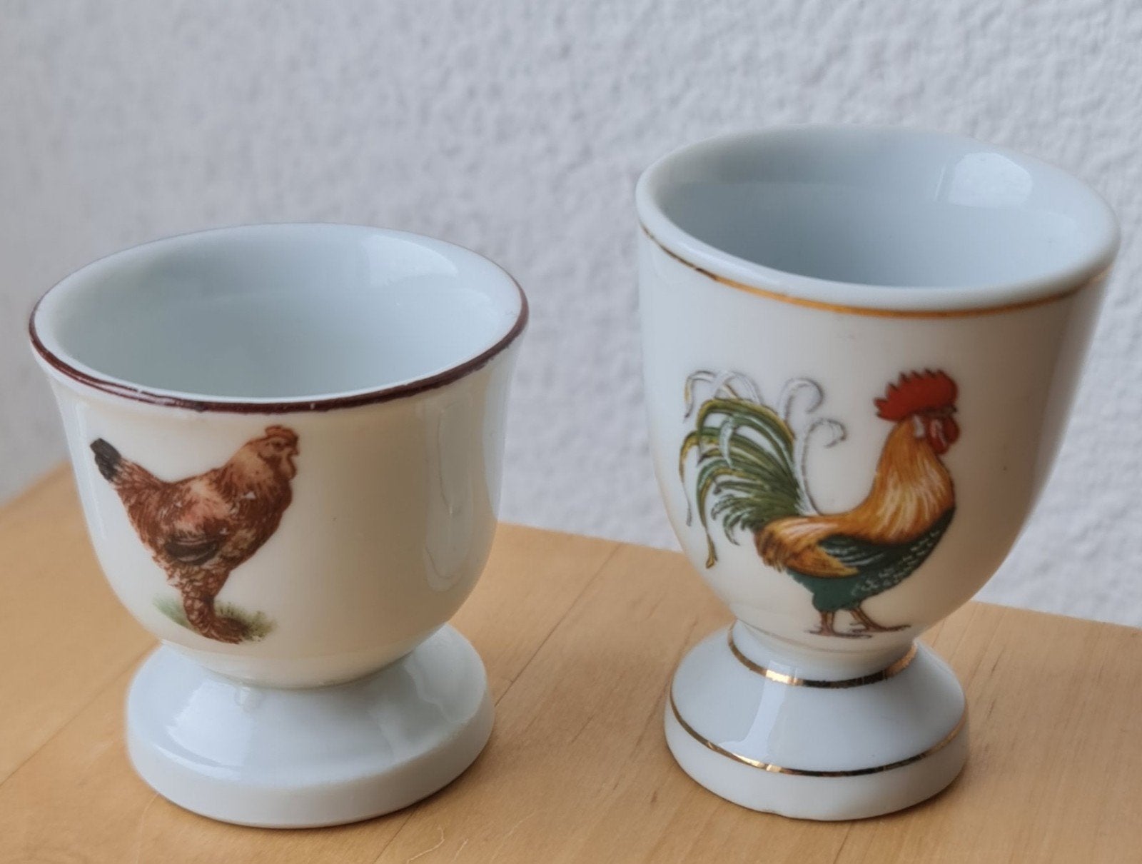 2 Vintage Franse Eierdopjes met Haan en Kip Decor, Ophalen of Verzenden